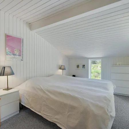 Holiday home Ninna - 1km From The Sea By Interhome